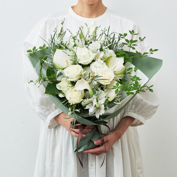 フローリストおまかせ季節の花束 L